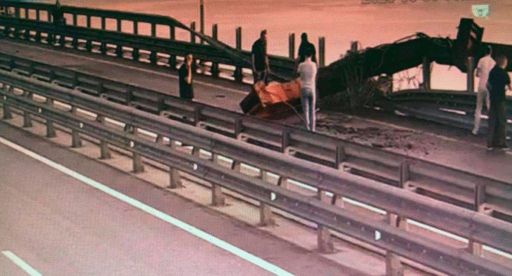 Ukraine Underwater Strike on Crimean Bridge